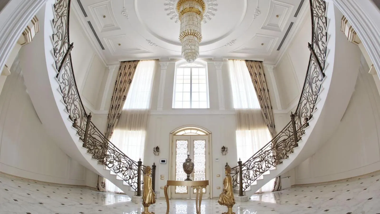 Luxury Villas At Sea Breeze Resort Baku