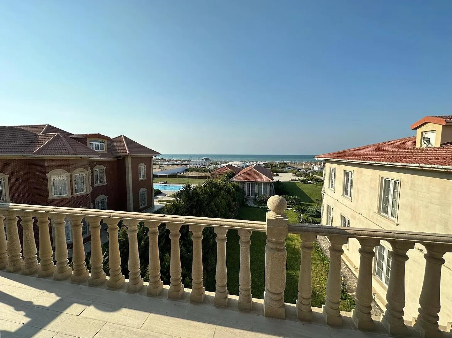Luxury Villas At Sea Breeze Resort Baku